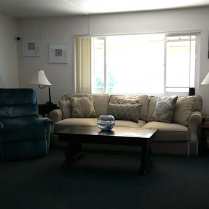 knotts-landing-luxury-care-living-room.png