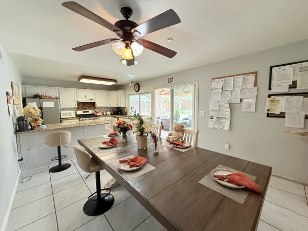 summer-place-dining-room.jpeg