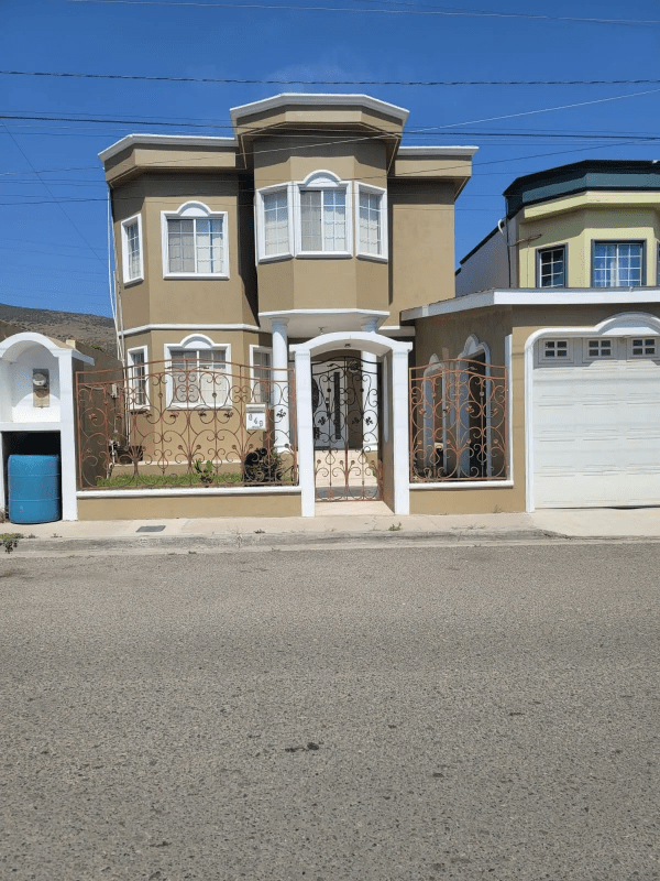 baja-group-living-1-front.png