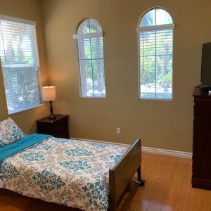 elite-manor-residential-care-ii-10---private-room-4.jpg