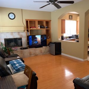 elite-manor-residential-care-ii-3---living-room.jpeg