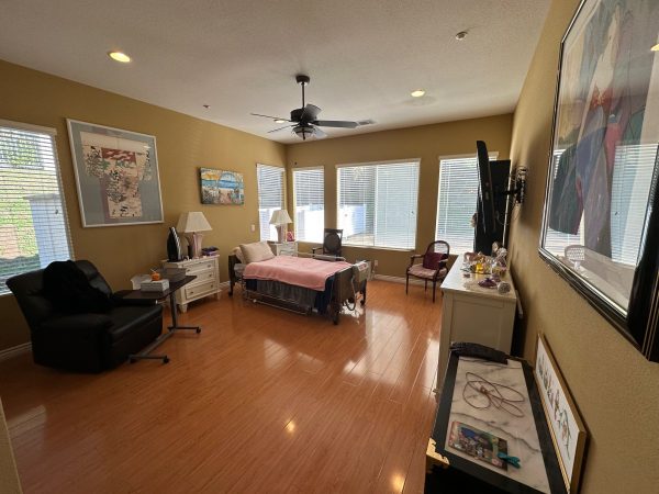 elite-manor-residential-care-ii-8---private-room-2.jpg