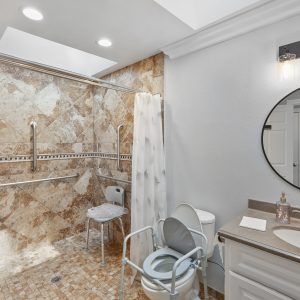 serenity-health-2-11---shower.jpg