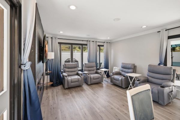 serenity-health-2-16---living-room.jpg