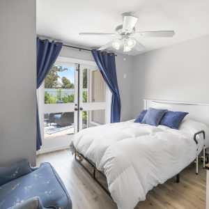 serenity-health-2-6---private-bedroom.jpg