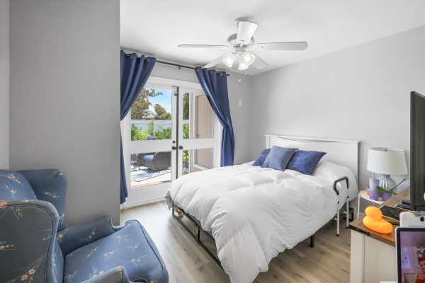 serenity-health-2-6---private-bedroom.jpg