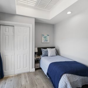 serenity-health-2-8---small-bedroom.jpg