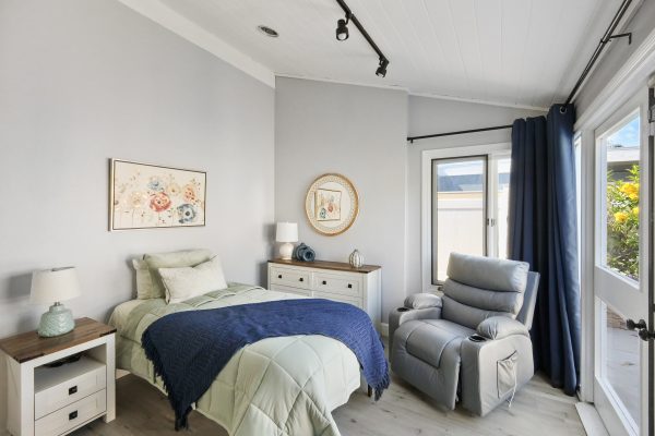 serenity-health-2-9---bedroom.jpg