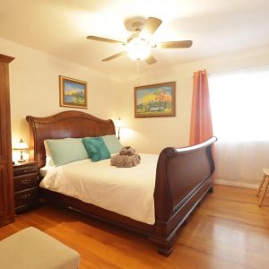 a-quiet-sunset-llc-5---private-room.jpg