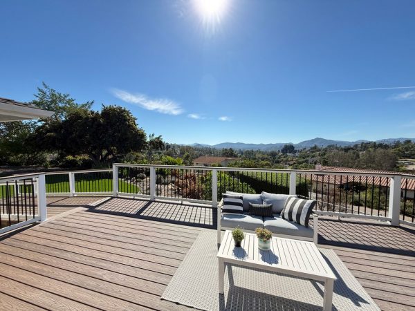 beautiful-sunsets-assisted-living-11-deck.jpeg