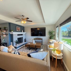beautiful-sunsets-assisted-living-3-living-room.jpeg