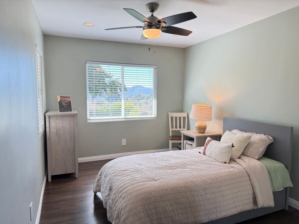 beautiful-sunsets-assisted-living-8-private-room-2.jpeg