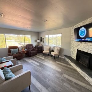 blossom-valley-residential-care-3-living-room.jpeg