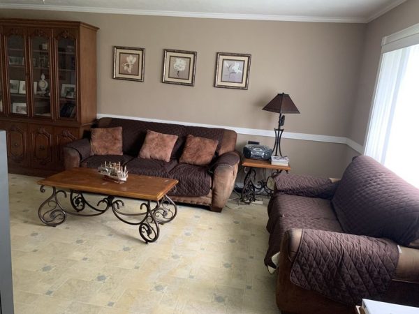 georgina-board-and-care-i-2-living-room.jpeg