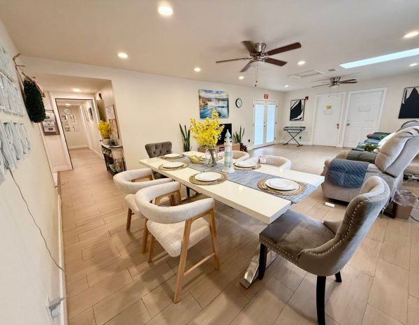 home-at-cascade-lane-5-dining-room.jpeg