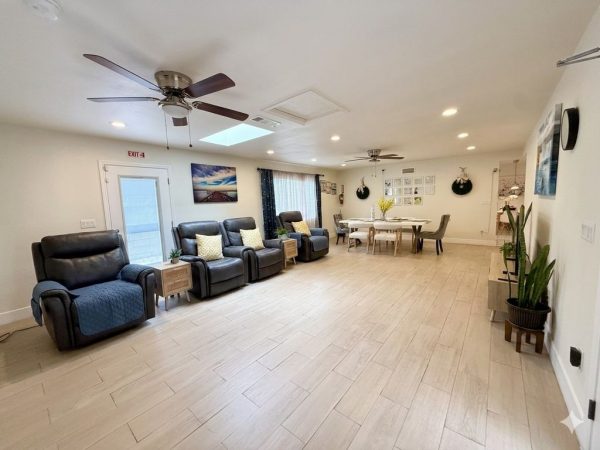 home-at-cascade-lane-6-living-room.jpeg