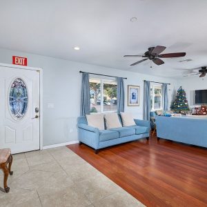 oceanside-elderly-care-home-452-entrance.jpg