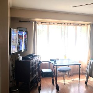 uc-care-senior-living-i-television.jpg