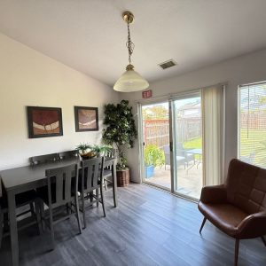 blue-skies-of-san-diego-coast-3-dining-room.jpeg