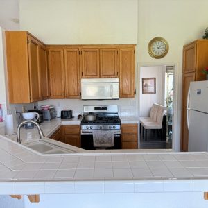 blue-skies-of-san-diego-coast-4-kitchen.jpeg