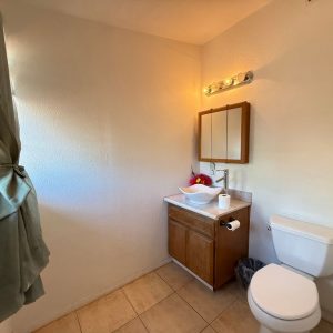 casa-de-vida-senior-living-i-9-bathroom.jpeg