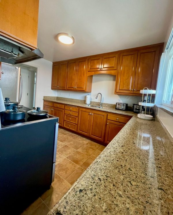 royal-care-horizons-11-kitchen.jpeg
