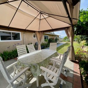 royal-care-horizons-4-patio.jpeg