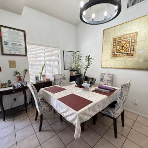 silvercreek-home-care-3-dining-room.jpeg