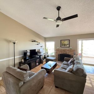 treegrove-senior-residence-3-living-room.jpeg