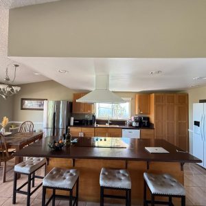 treegrove-senior-residence-4-dining-room.jpeg