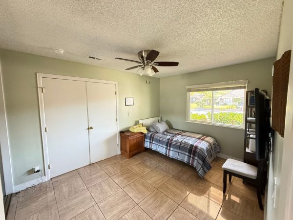 treegrove-senior-residence-6-private-room.jpeg