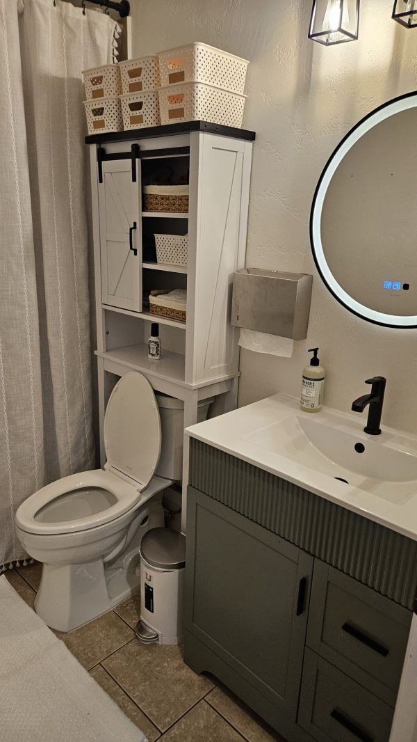 agape-senior-care-i-9-bathroom.jpg