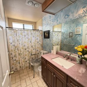 hillside-garden-ii-8-bathroom.jpeg