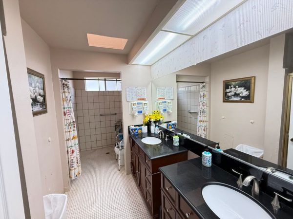 hillside-garden-ii-9-bathroom.jpeg