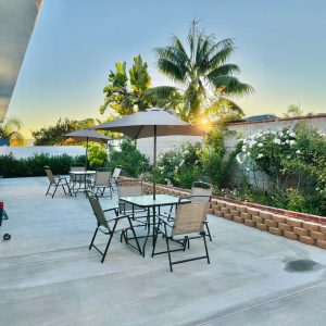 seniors-paradise-8-backyard.jpeg