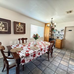 uc-care-senior-living-iii-2-dining-room.jpeg