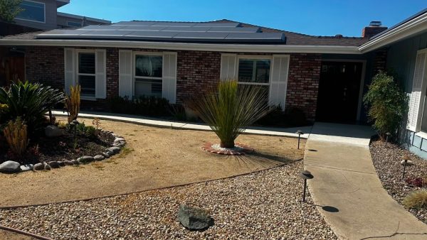 thrive-elder-care-2-front-yard.jpeg