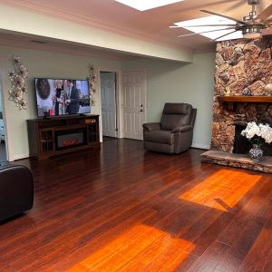 thrive-elder-care-2-living-room-3.jpeg
