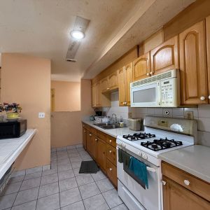 casa-de-castro-i-5-kitchen.jpeg