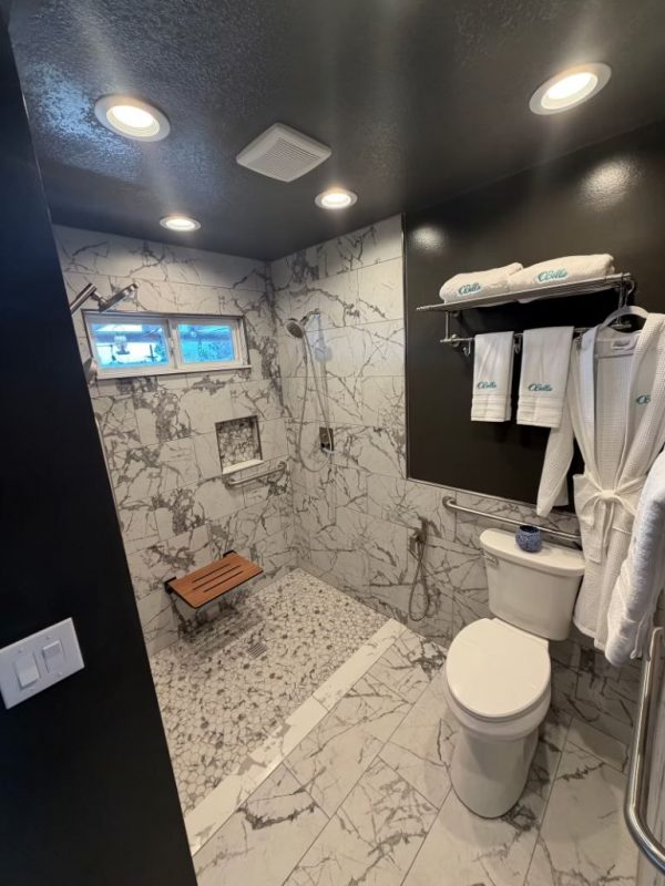 casa-o-bella-10-bathroom.jpg