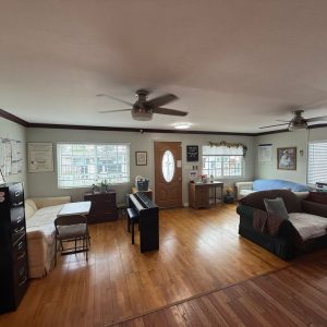 clairemont-guest-home-3-living-room.jpeg