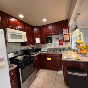 clairemont-guest-home-5-kitchen.jpeg