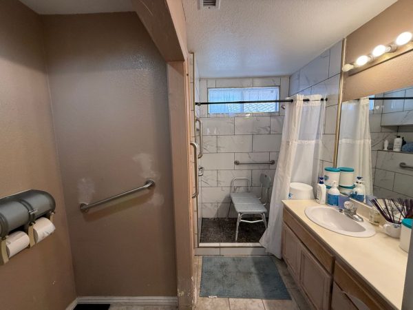 oceanside-rest-home-i-8-bathroom.jpeg
