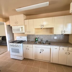 paradise-elderly-facility-care-4-kitchen.jpeg