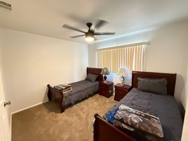 paradise-elderly-facility-care-6-shared-room.jpeg