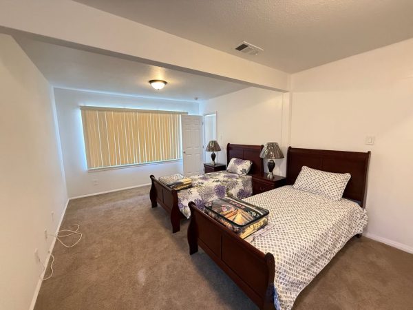 paradise-elderly-facility-care-8-shared-room.jpeg