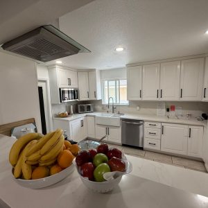 say-youre-home-too-5-kitchen.jpeg