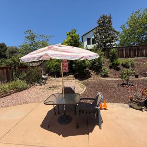 twin-oaks-manor-9-outside-seating.jpeg