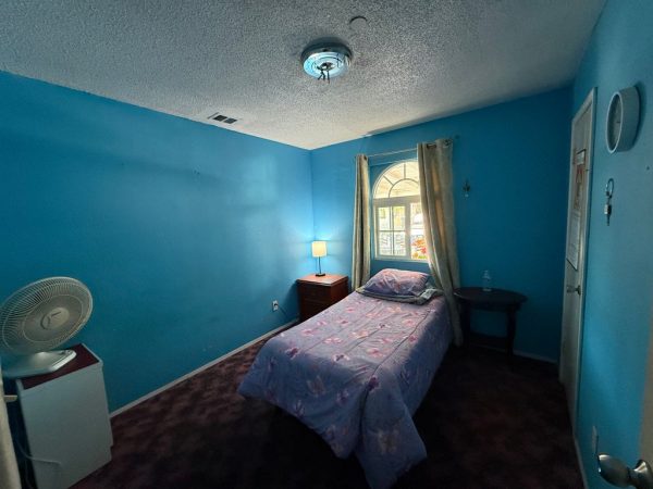 ideal-home-care-6-private-room.jpeg